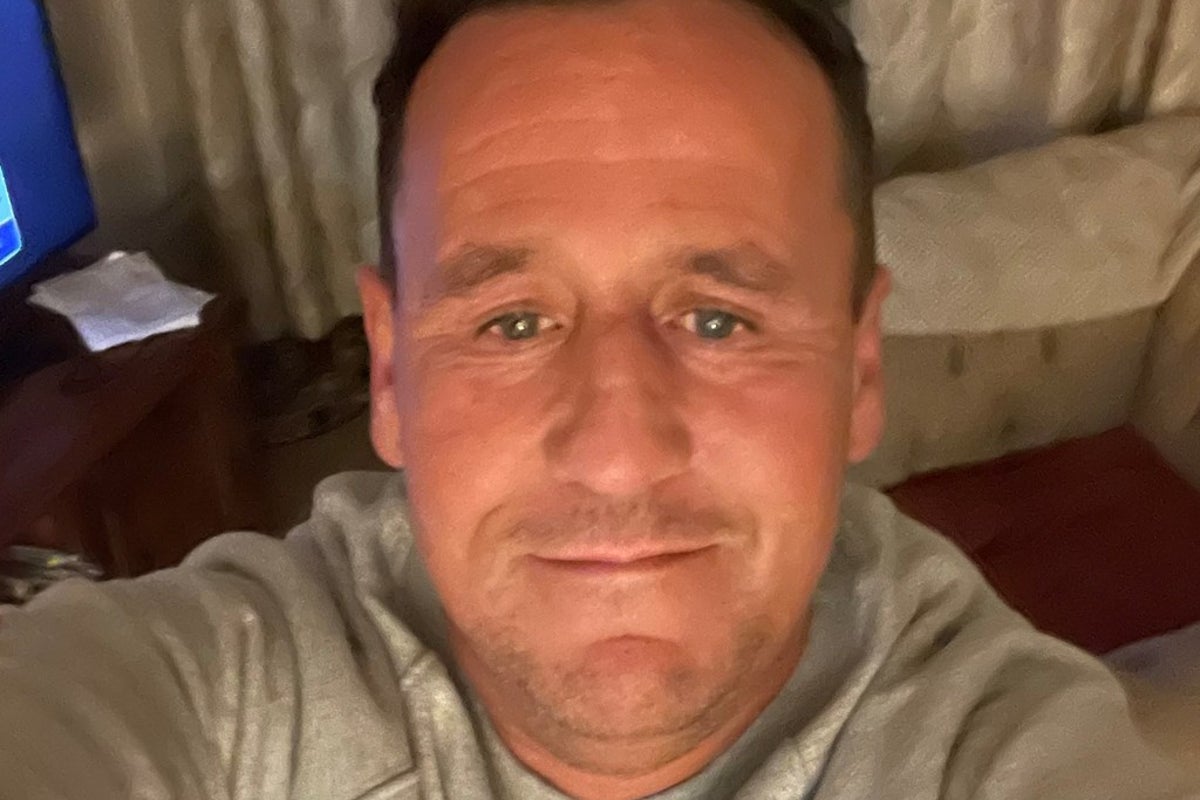 Tributes paid to father killed after being hit by car as police arrest five on suspicion of murder – UK Times Tributes paid to father killed after being hit by car as police arrest five on suspicion of murder – UK Times