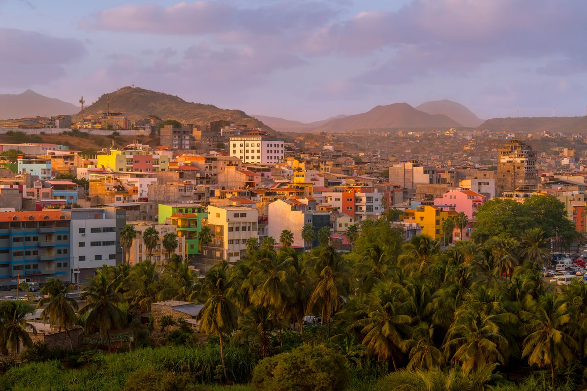 More than 1,700 holidaymakers join legal action against Tui following Cape Verde illnesses More than 1,700 holidaymakers join legal action against Tui following Cape Verde illnesses