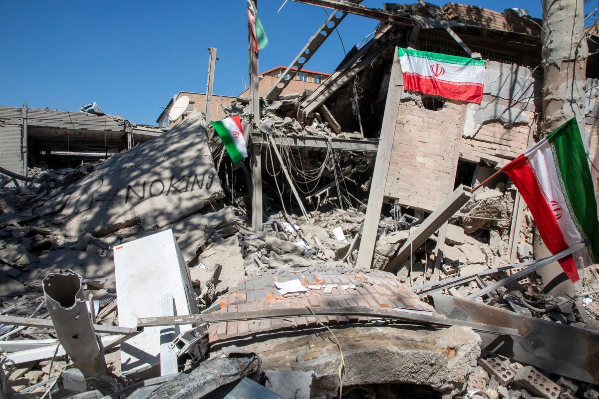 Iran’s foreign affairs minister confirms two-week ceasefire with US