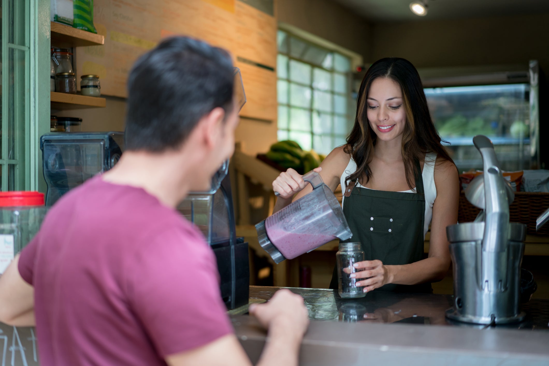 independent.co.uk - Yuanyuan (Gina) Cui - Why Americans spend $22 on smoothies despite feeling terrible about the economy