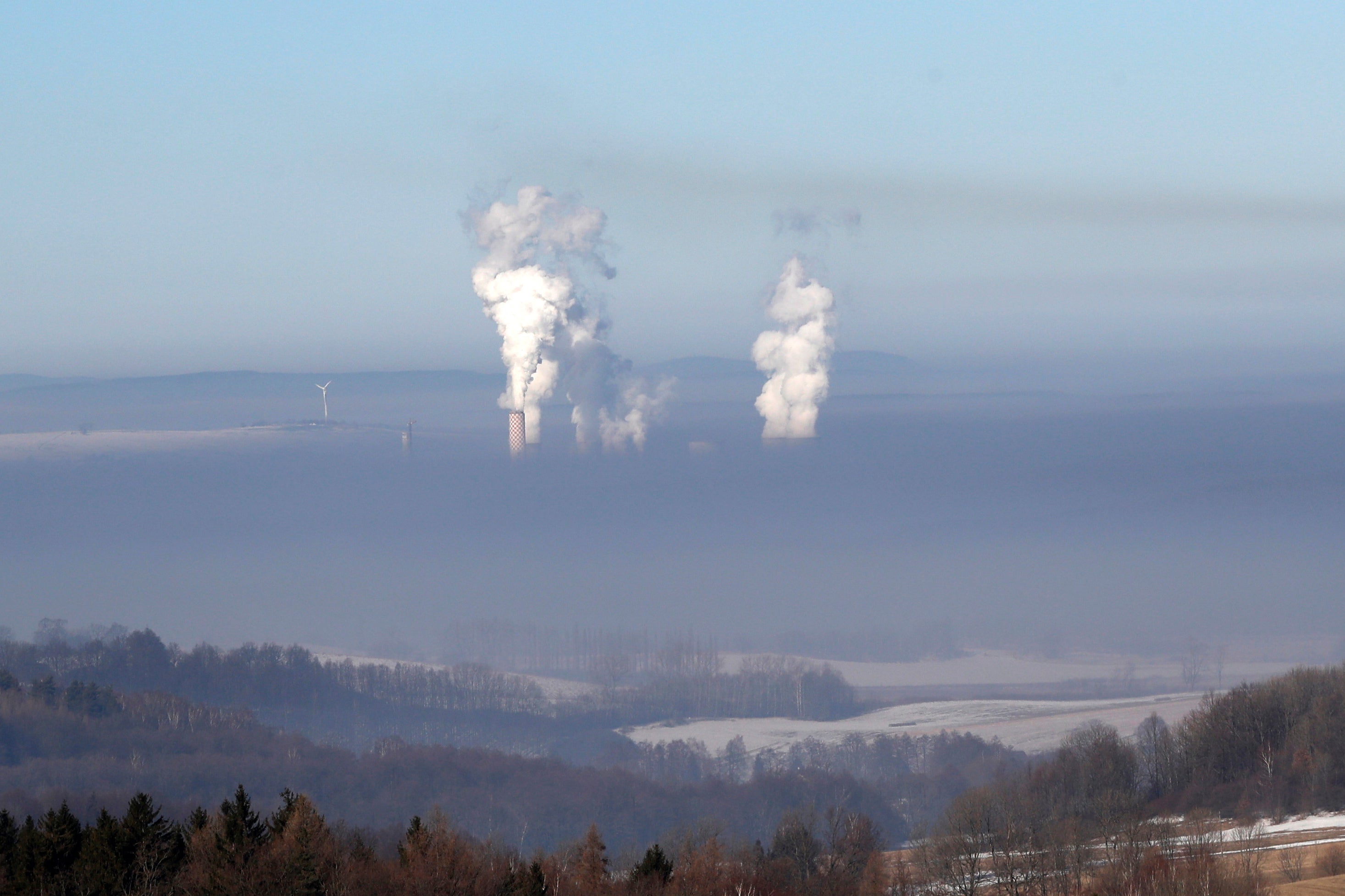 independent.co.uk - Claudia Ciobanu - Activists ring alarm bells about halt in Poland's air pollution progress