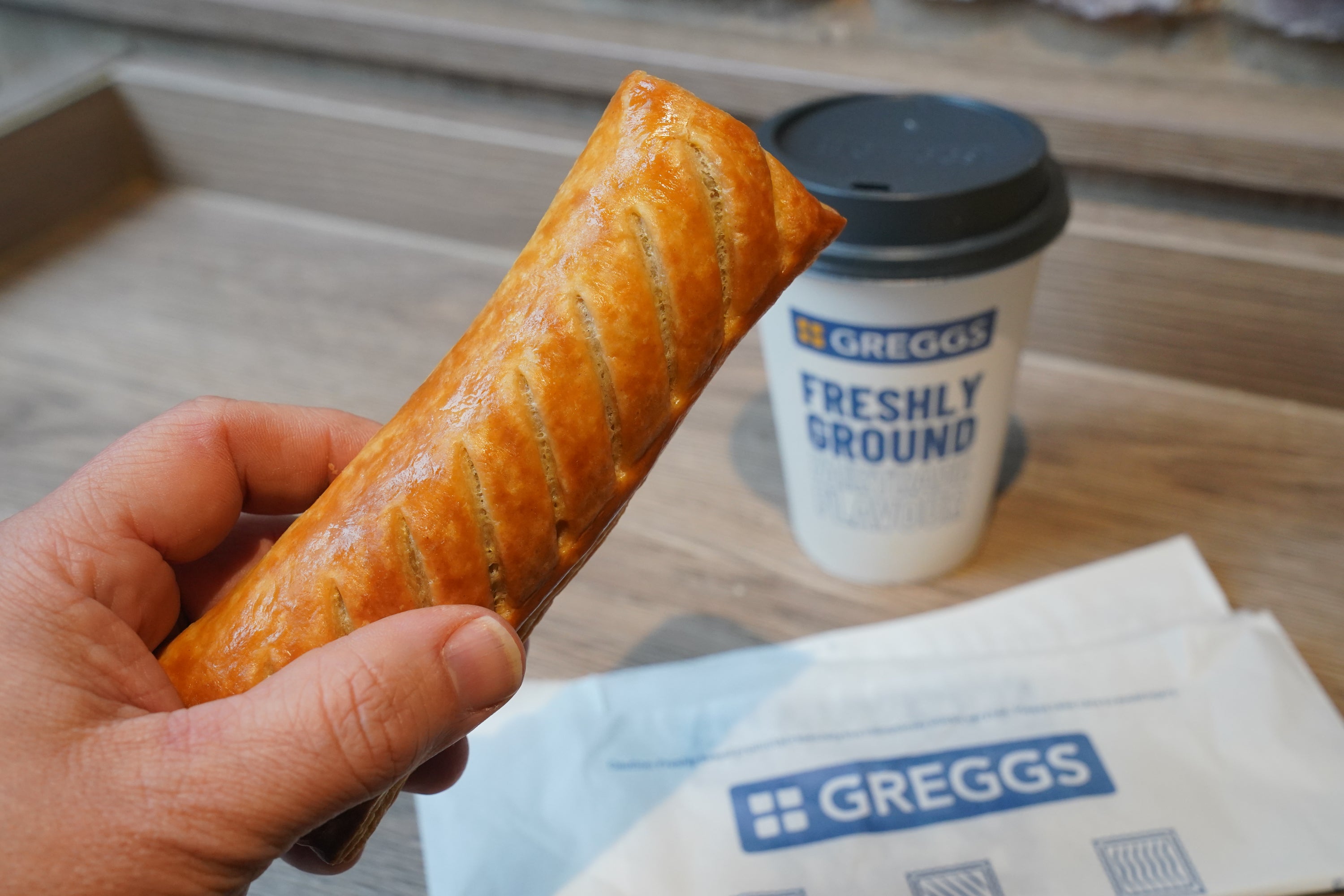 Food and drink now behind theft-proof counters in West Croydon