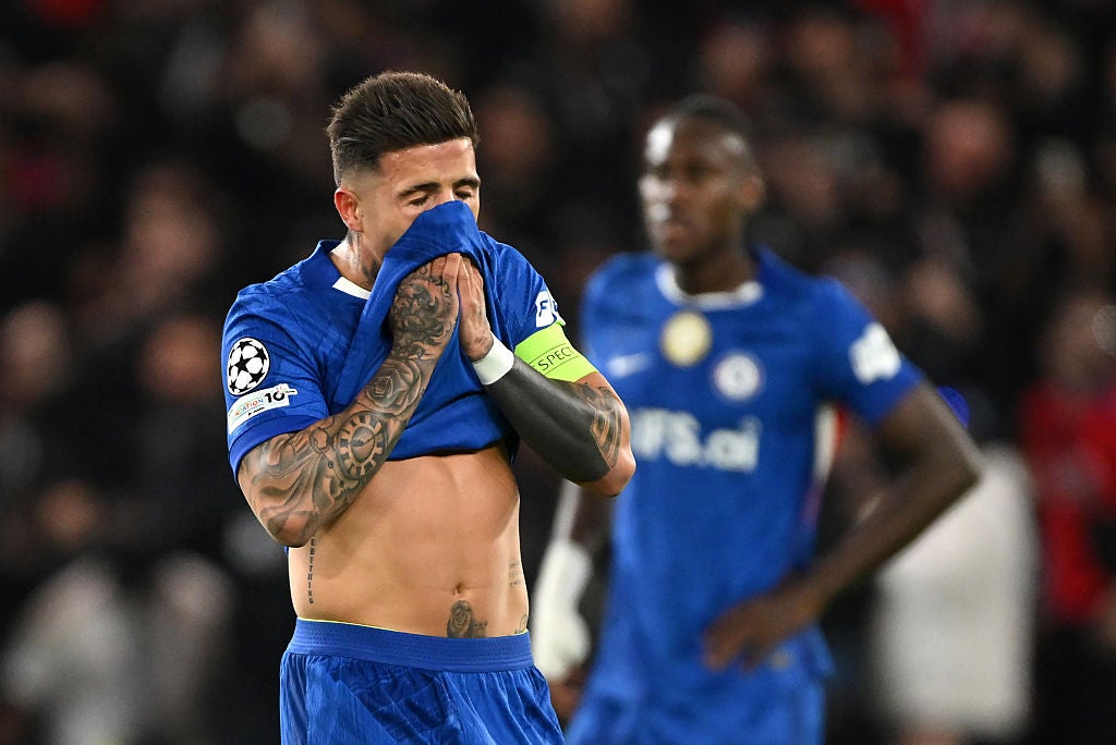 Fernandez is dreaming of a move to Real Madrid when he does leave Chelsea, he’ll leave at a loss