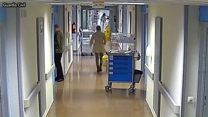 https://static.independent.co.uk/2026/04/10/10/39/Shocking-CCTV-shows-thief-targeting-elderly-patients-in-hospital-ward.jpeg?trim=0,56,0,55&width=1200&height=800&crop=1200:800