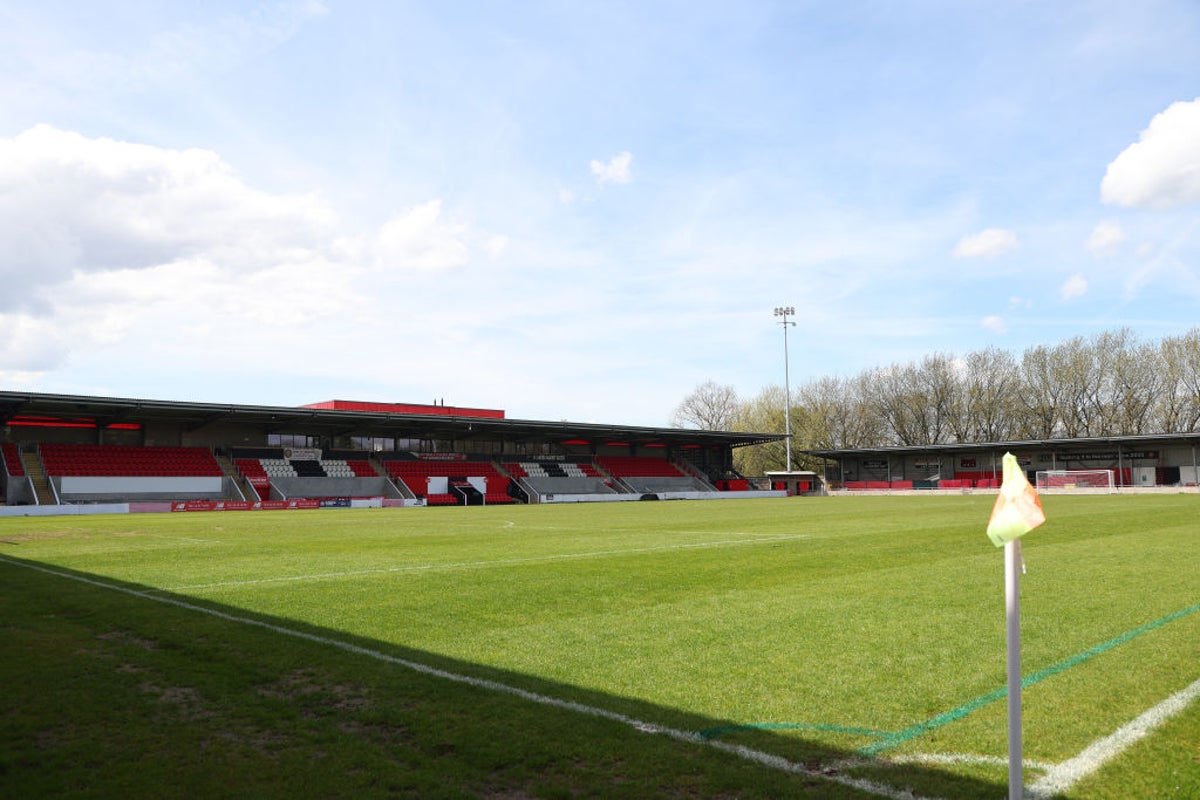 Chairman of Man Utd offshoot stood down over alleged email controversy