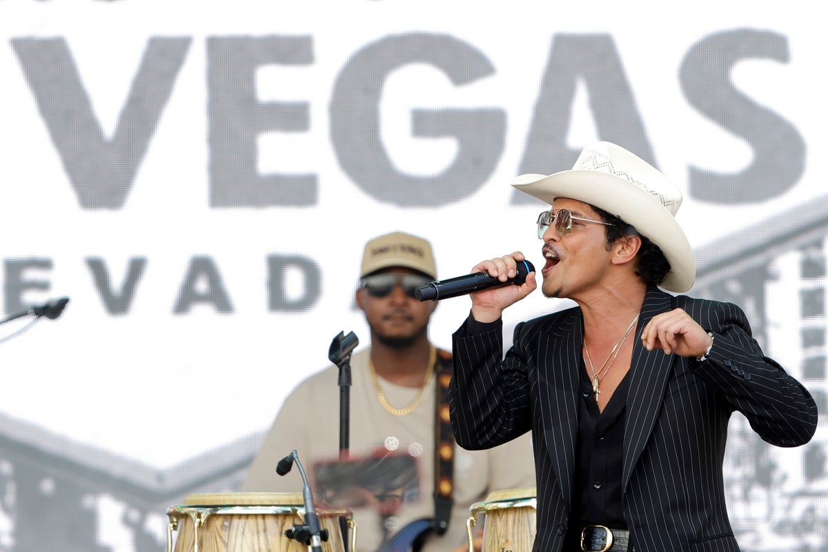 ‘New king of Las Vegas’ is celebrated with Strip parade – UK Times