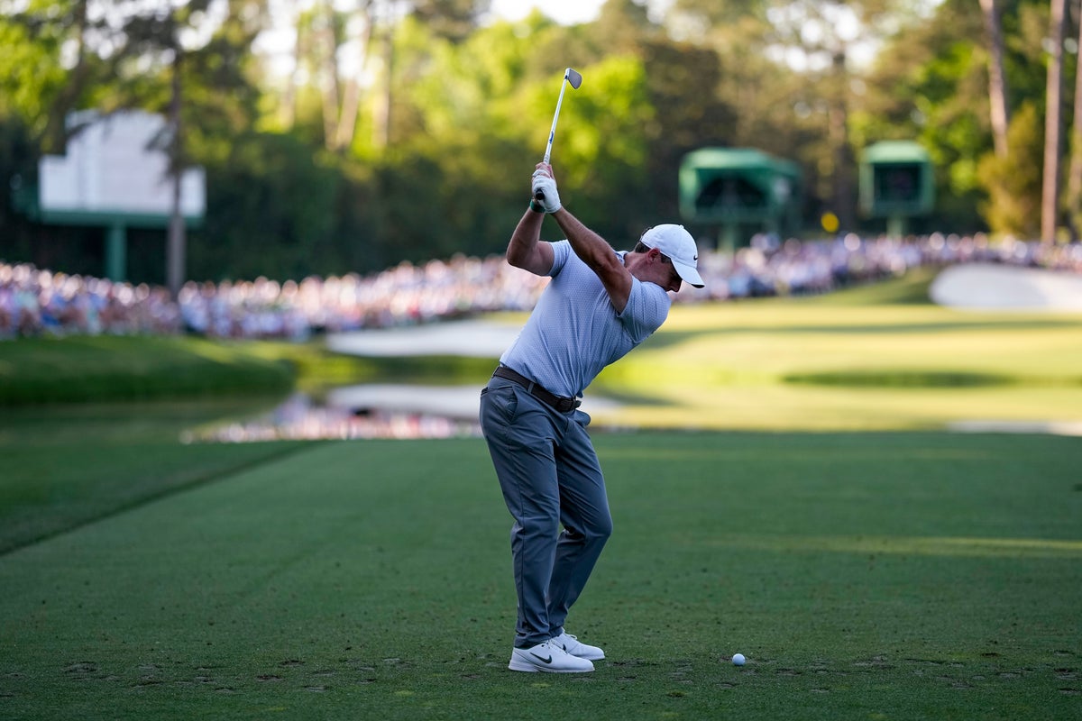 Rory McIlroy pulls away with birdie binge and sets Masters record with 6-shot lead at halfway mark