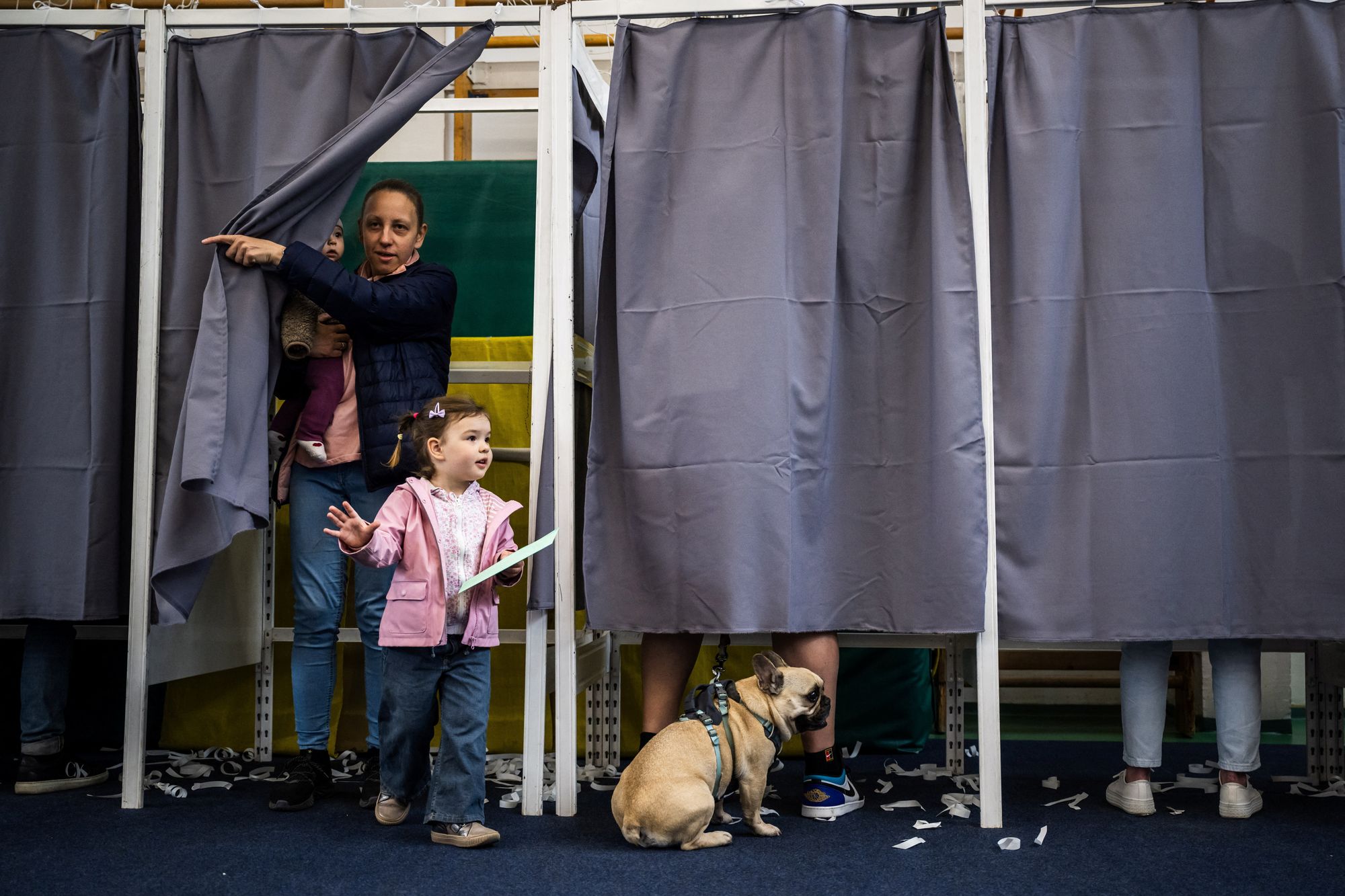 People vote during the Hungarian parliamentary election in Budapest