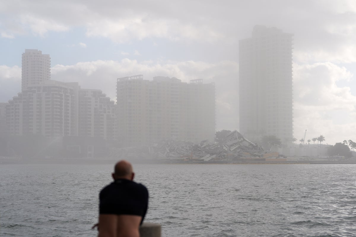 https://static.independent.co.uk/2026/04/12/16/Miami_Hotel_Implosion_75294.jpg?width=1200&height=800&crop=1200:800