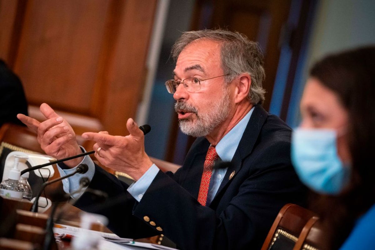 MAGA lawmaker responds to report accusing him of flooding his state with foreign workers – UK Times MAGA lawmaker responds to report accusing him of flooding his state with foreign workers – UK Times