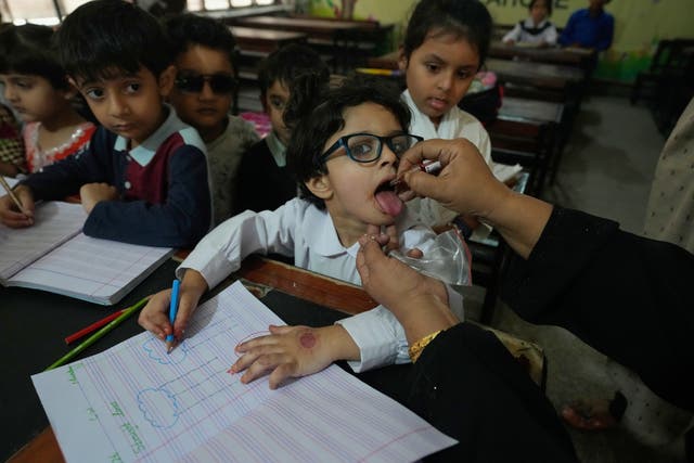 PAKISTÁN-POLIO
