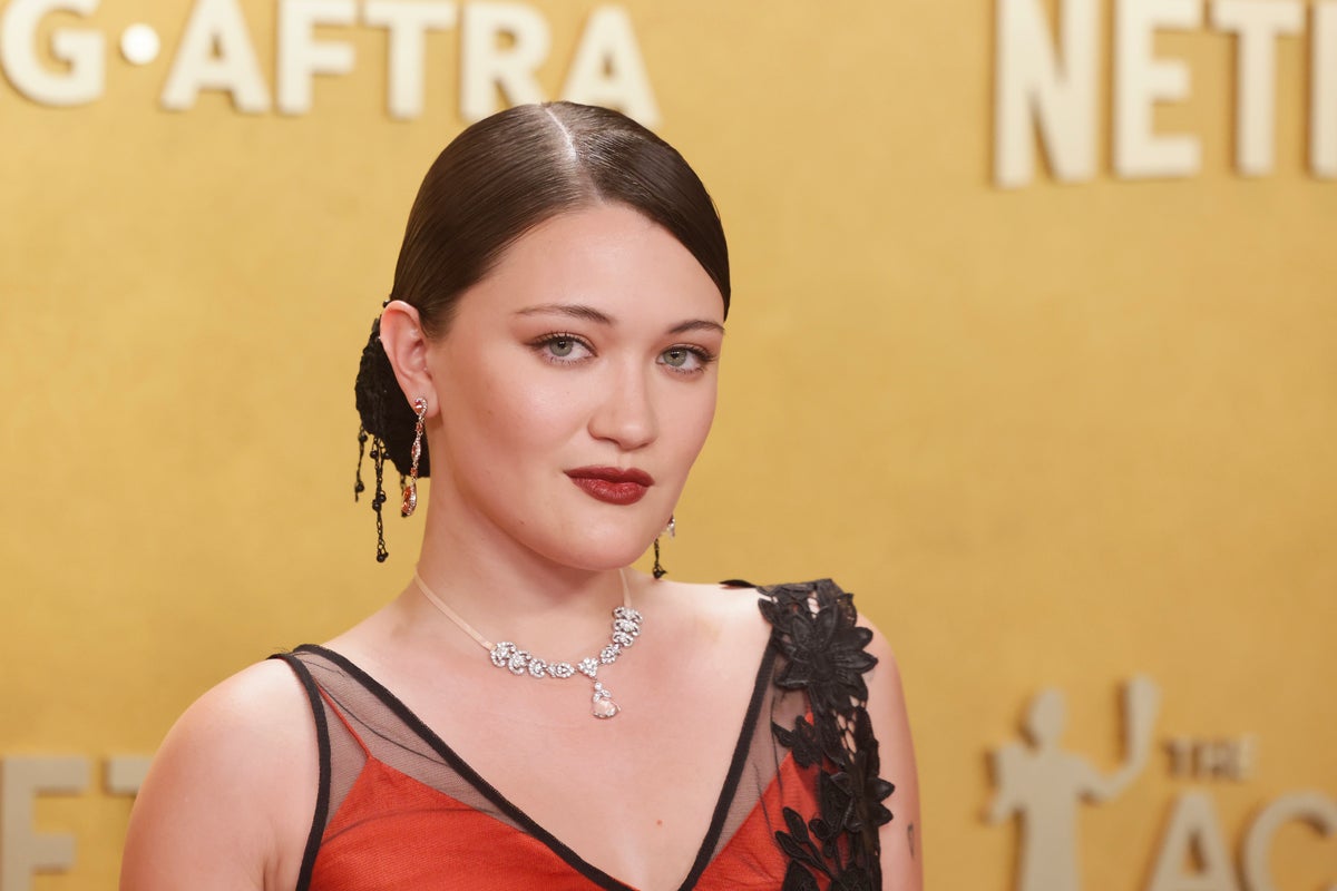 The Pitt star slams ‘disrespectful’ theatregoers for disrupting Broadway show