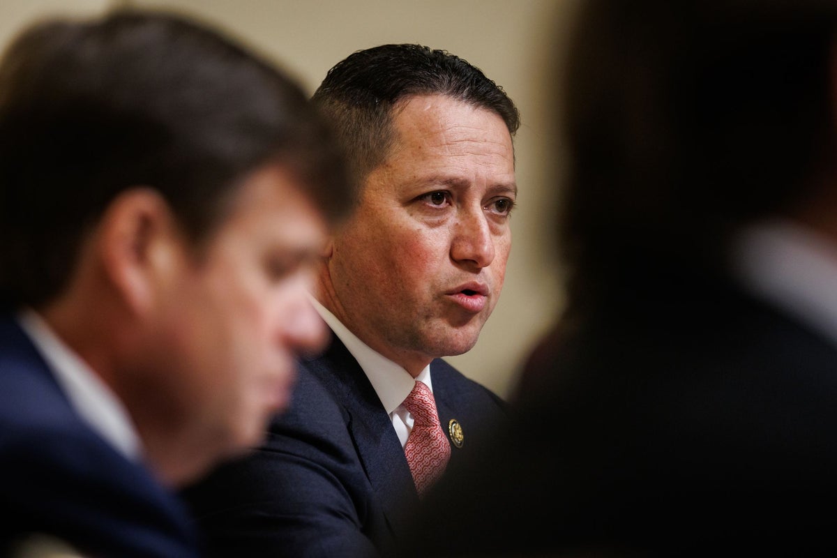 Texas Republican Rep. Tony Gonzales drops reelection bid as House opens inquiry into affair with former staffer – UK Times Texas Republican Rep. Tony Gonzales drops reelection bid as House opens inquiry into affair with former staffer – UK Times