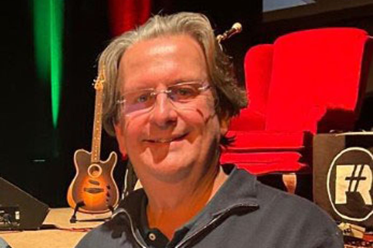 Businessman Andrew Chesterton sues British Airways for £50k claiming cut finger caused ‘nightmares and flashbacks’ – UK Times Businessman Andrew Chesterton sues British Airways for £50k claiming cut finger caused ‘nightmares and flashbacks’ – UK Times