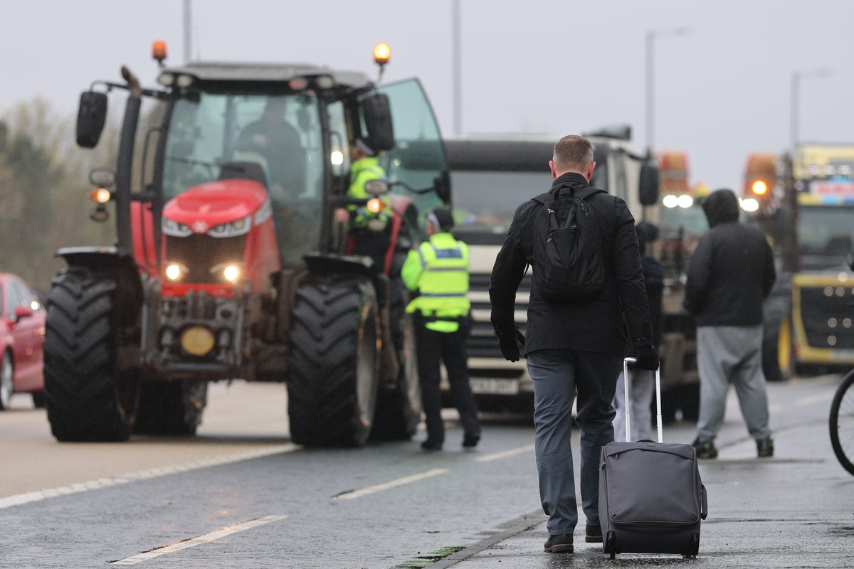 Fuel protests cause gridlock in Northern Ireland as tractors block major roads
