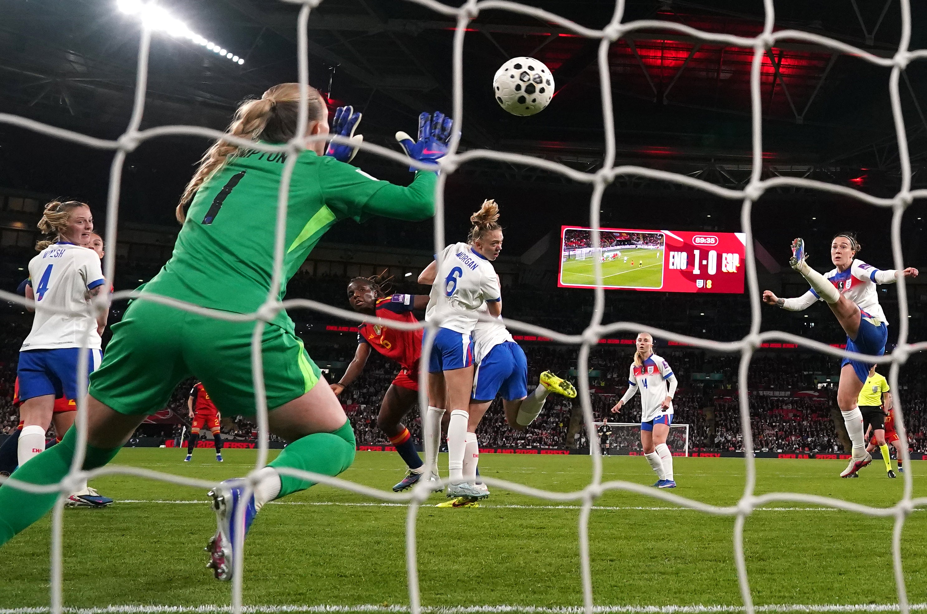 Hannah Hampton made a crucial late save from Spain's Edna Imade