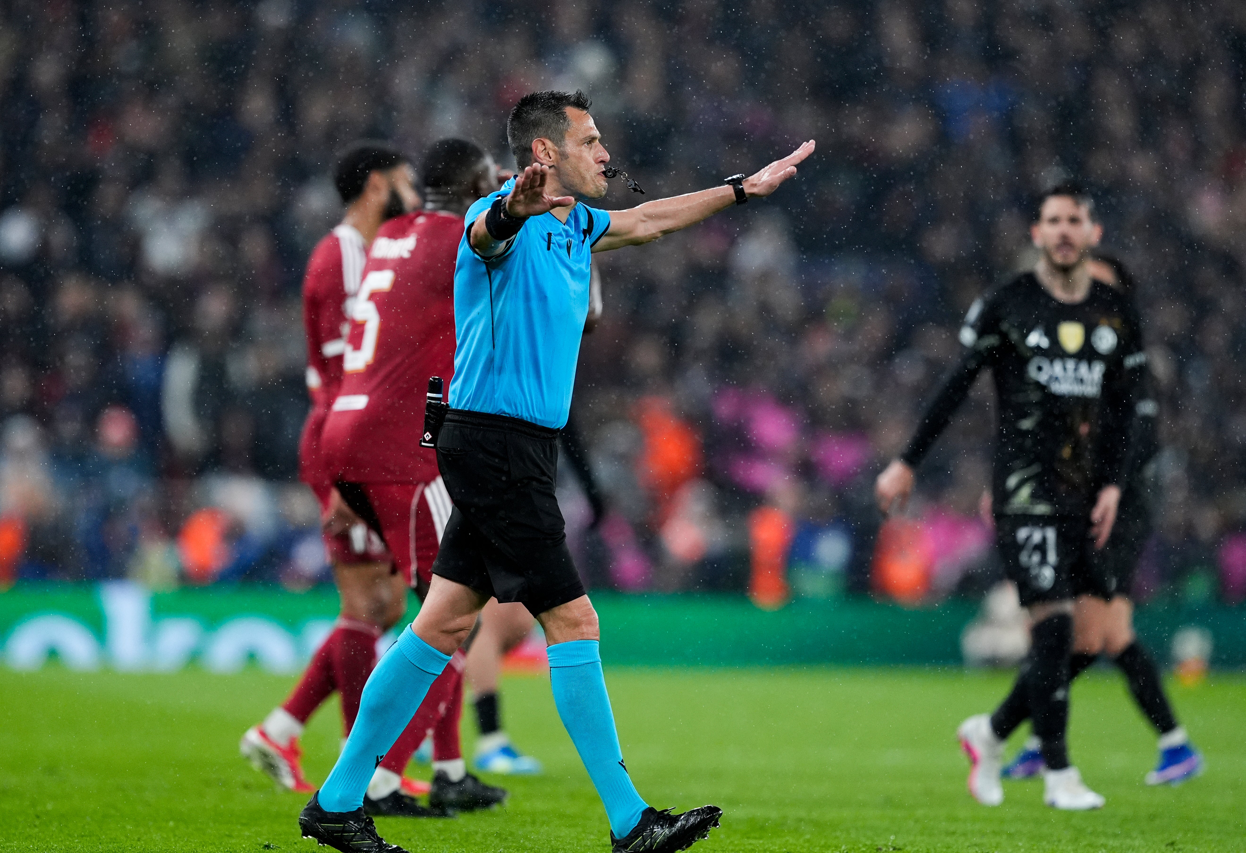 Liverpool’s second-half penalty was contentiously overturned