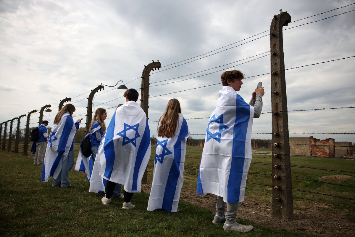 Poland and Israel mark Holocaust Remembrance Day in photos – UK Times Poland and Israel mark Holocaust Remembrance Day in photos – UK Times