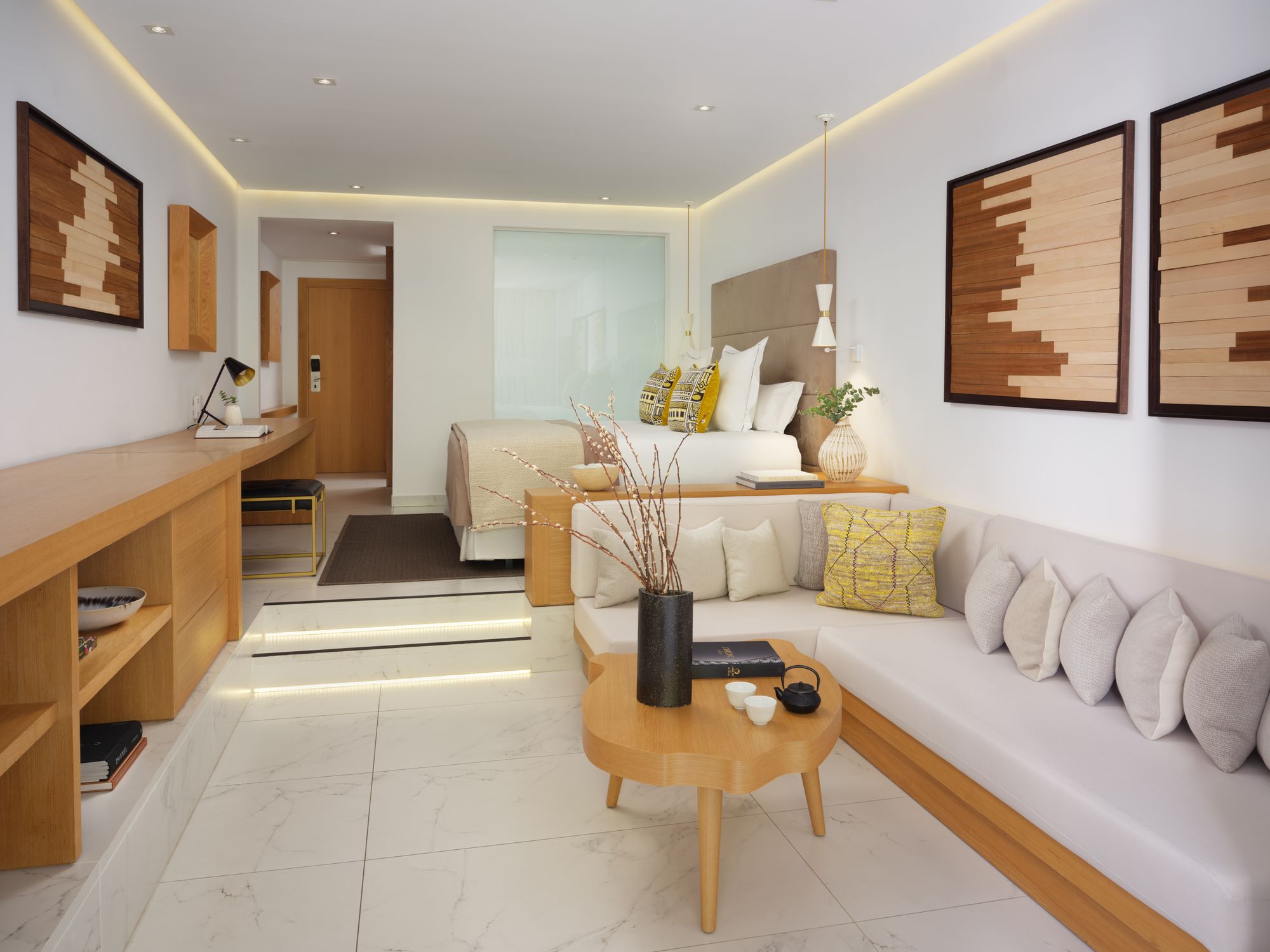 Refined luxury meets style in the deluxe rooms