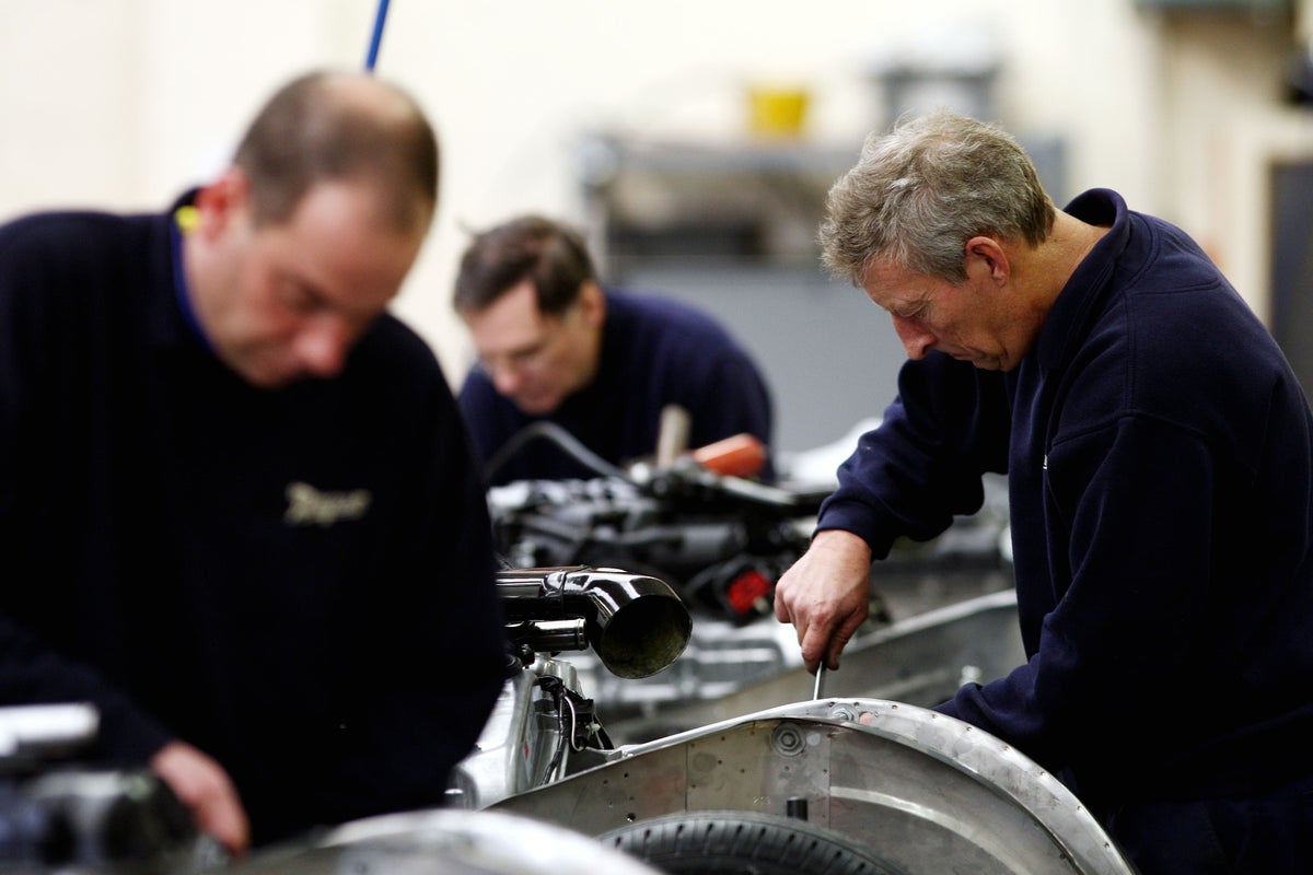 Chancellor to cut electricity bills for thousands more UK firms