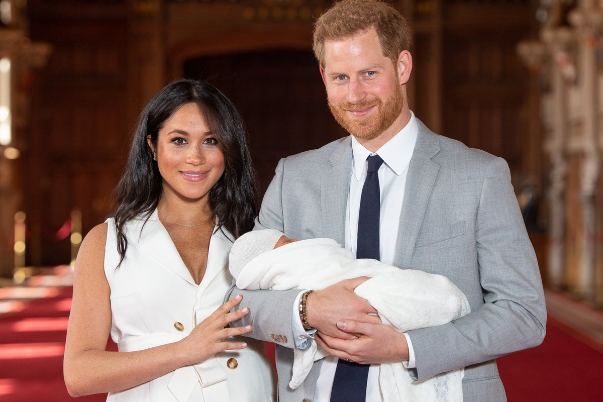 Prince Archie Age Meghan posts rare photo of Prince Archie as he celebrates his 7th ...