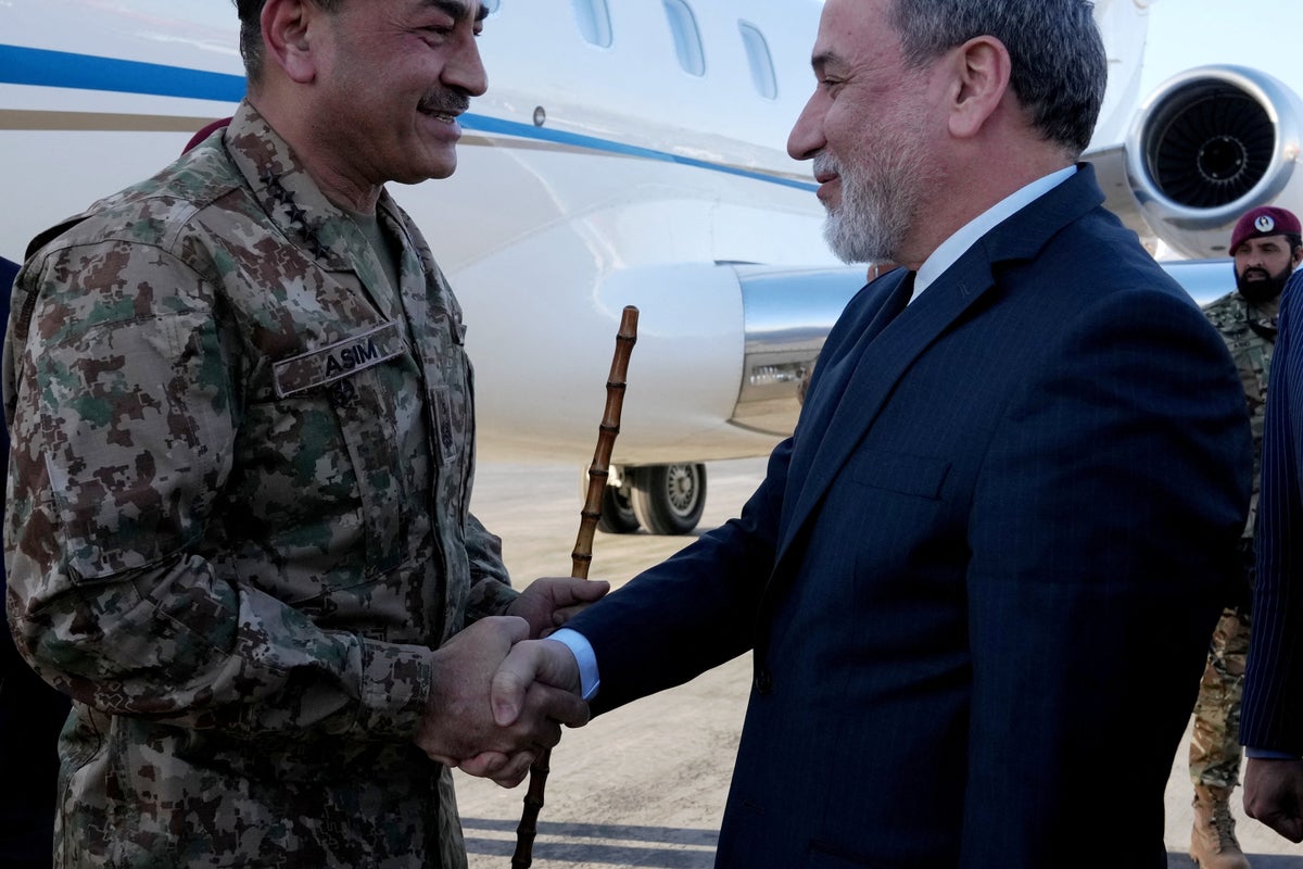 The General in the Middle of a Cold War Heartbeat