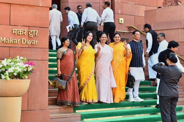 INDIA-POLÍTICA-MUJERES