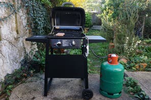best gas bbq indybest review Uniflame 2 burner gas BBQ