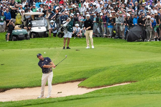 LIV GOLF