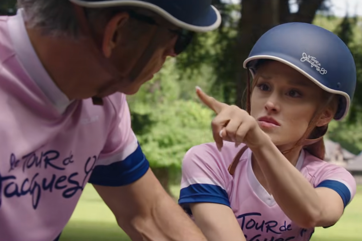 Eagle-eyed fans quick to notice Ariana Grande error in Focker-In-Law trailer