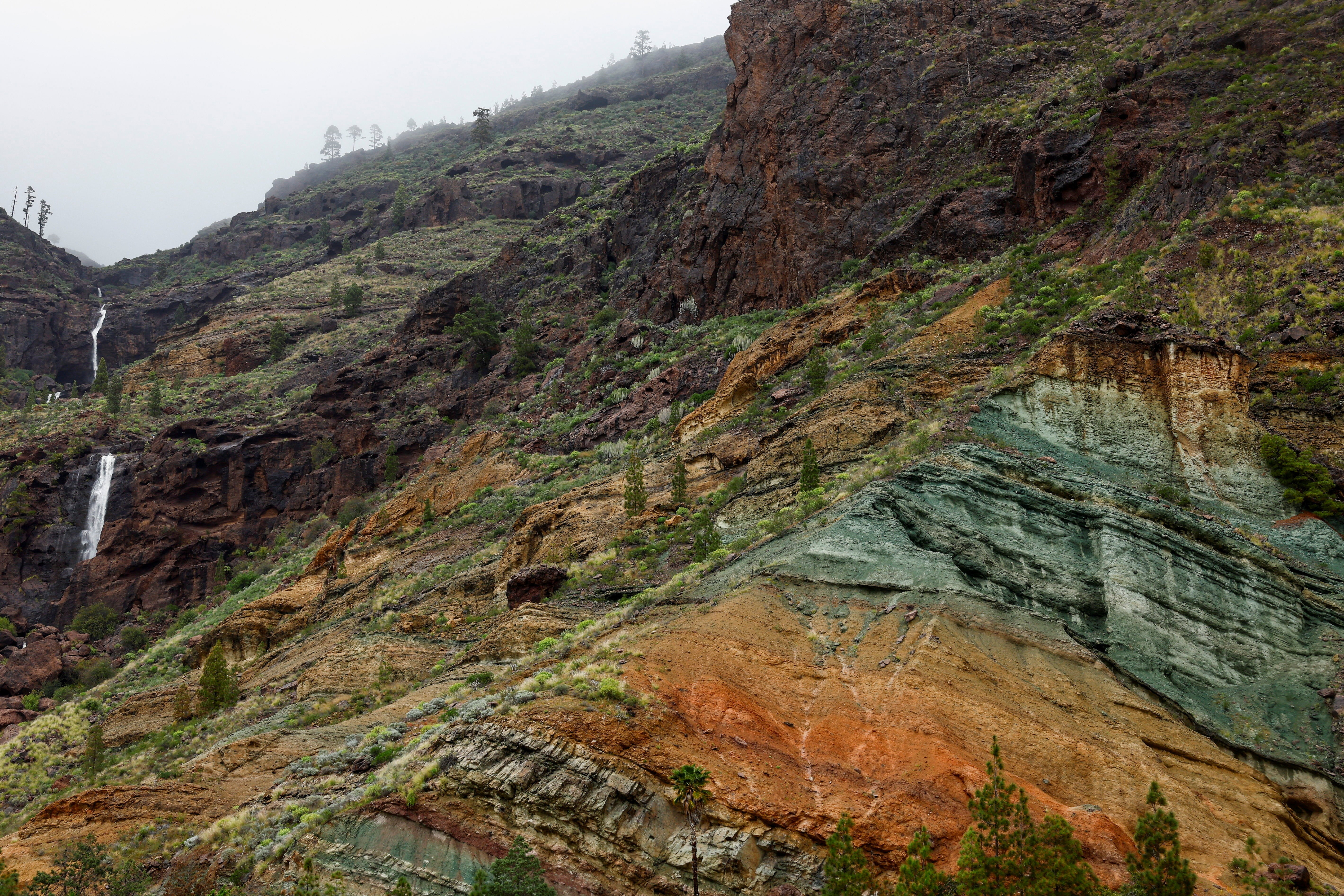 La tempesta Therese ha portato forti piogge sull'isola di Gran Canaria, la terza più grande delle otto Isole Canarie della Spagna