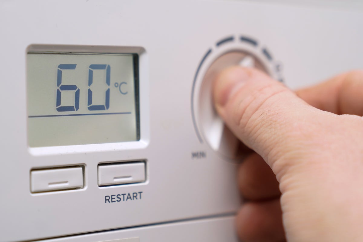 UK Heat Pump Grant Rises to £9,000 for Oil and LPG Homes From July