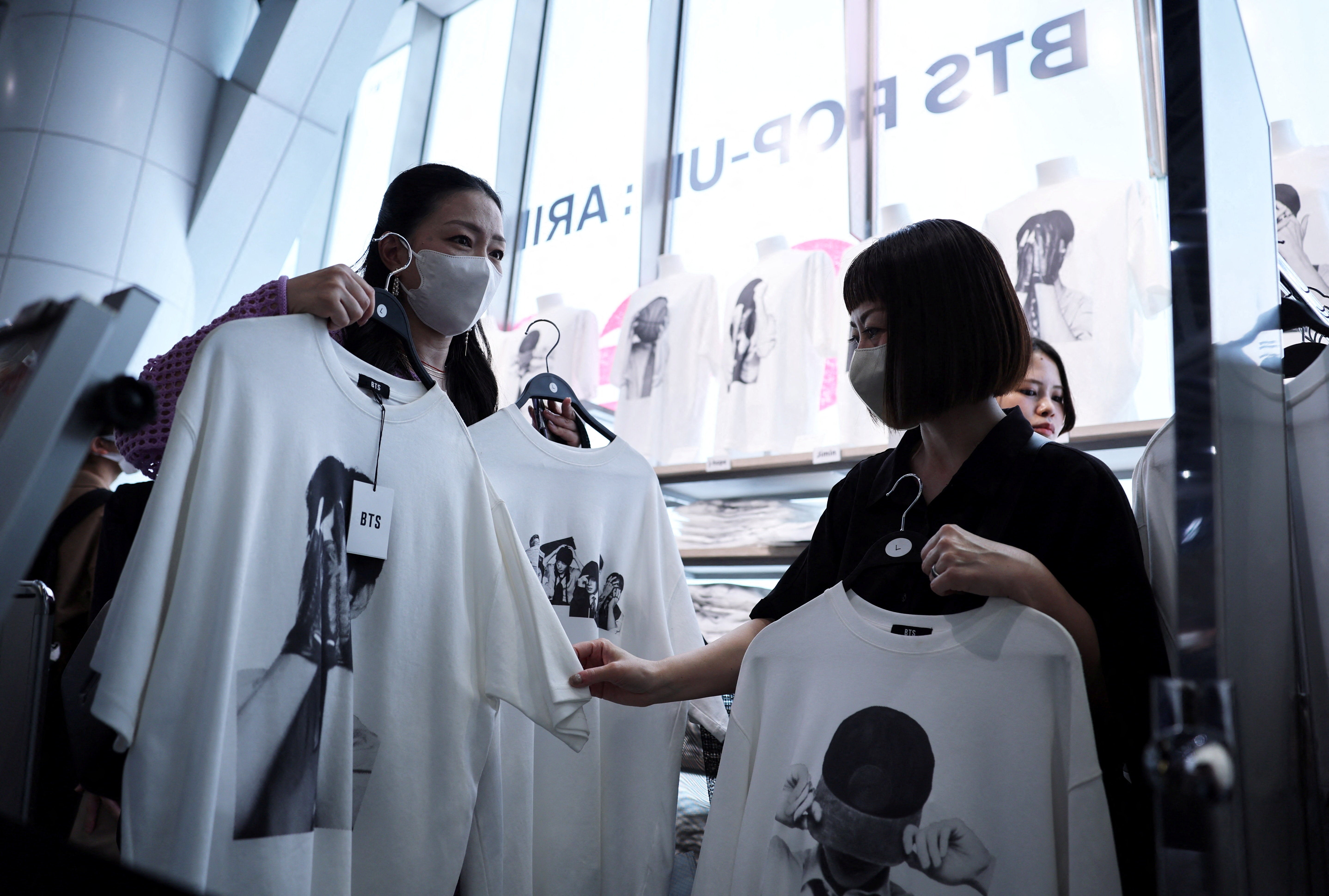 Sales of BTS merchandise went up shortly before the Gwanghwamun concert