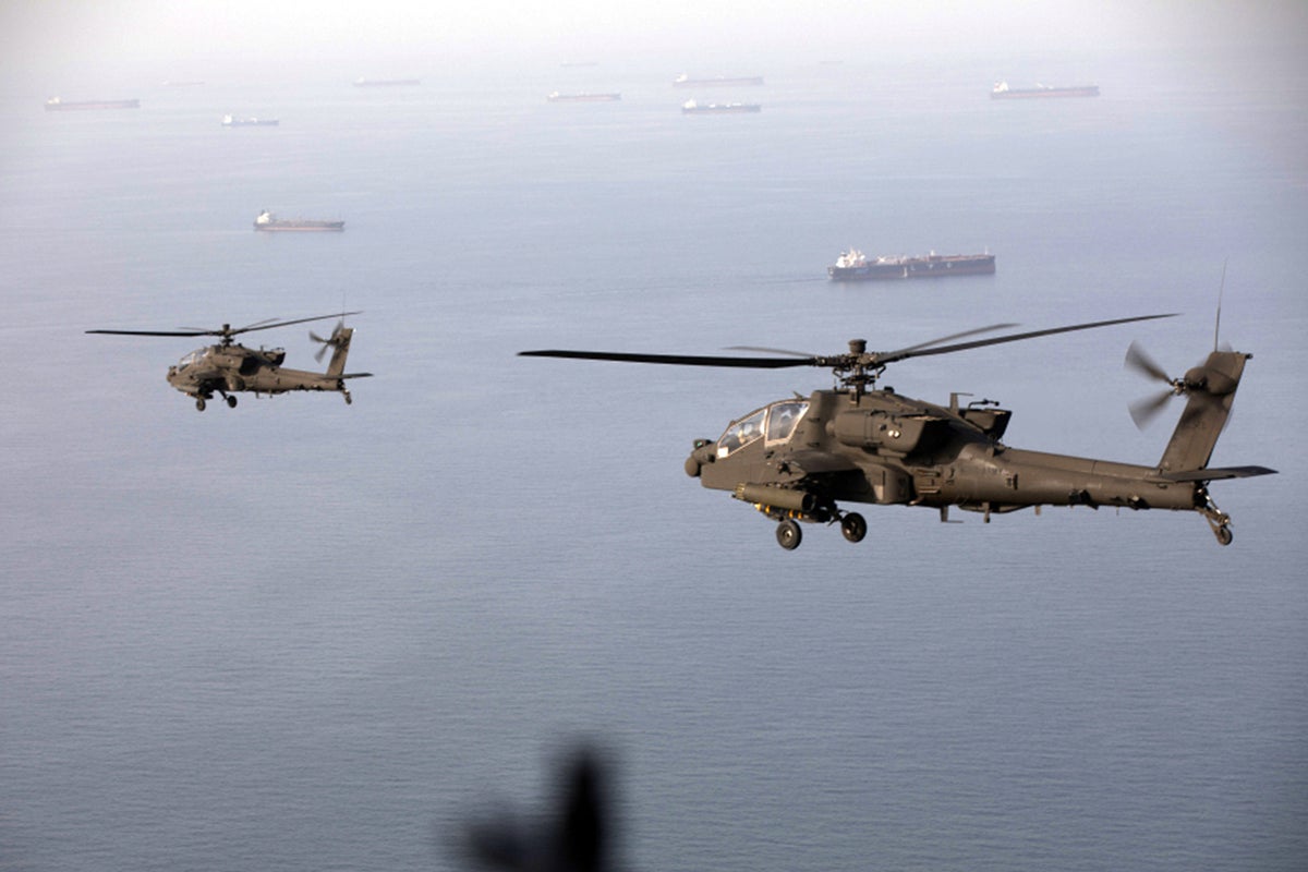 Tankers under fire as Iran closes Strait of Hormuz hours after reopening – UK Times Tankers under fire as Iran closes Strait of Hormuz hours after reopening – UK Times