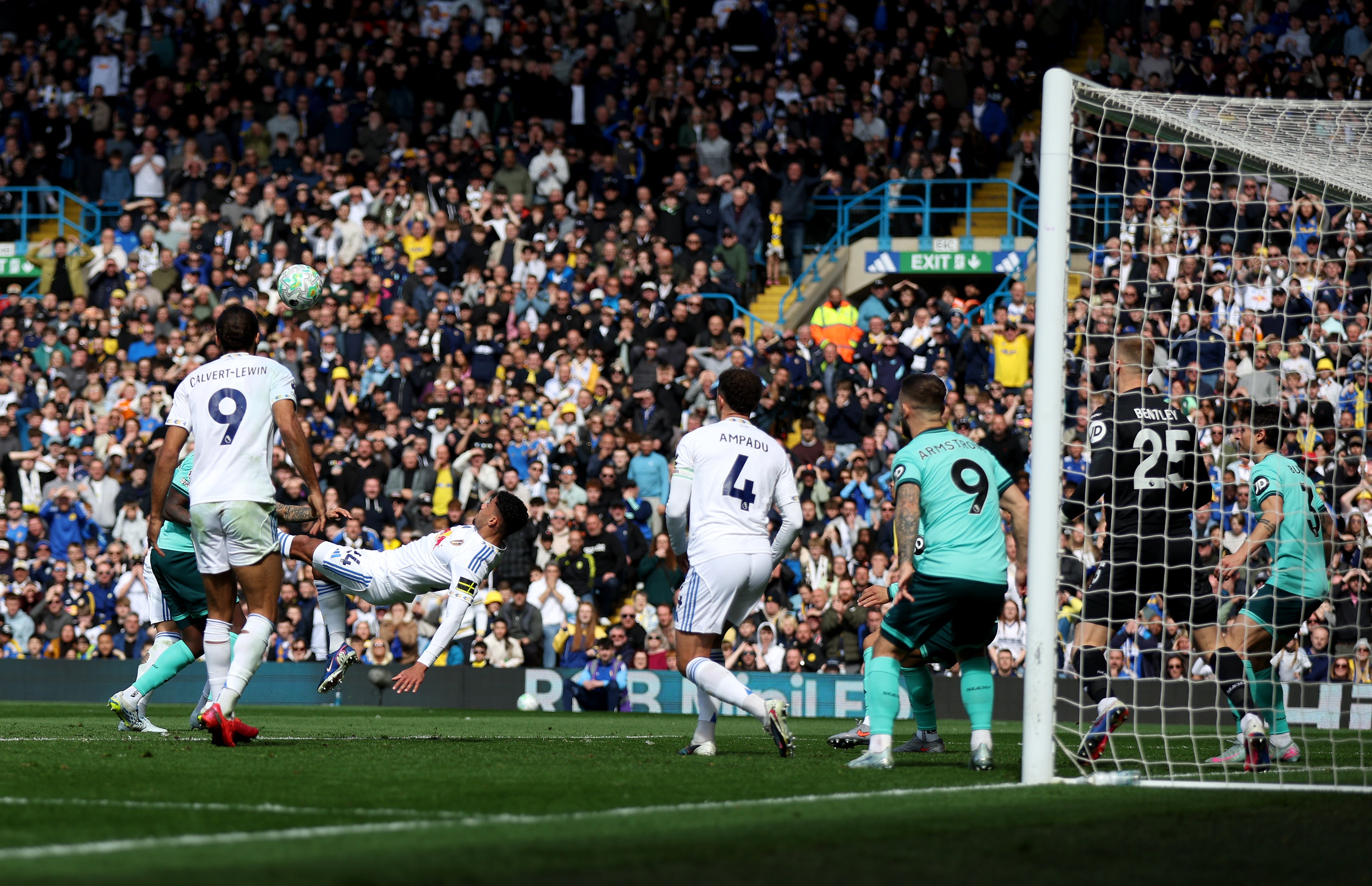 Leeds edge closer to Premier League safety leaving Wolves on brink of relegation