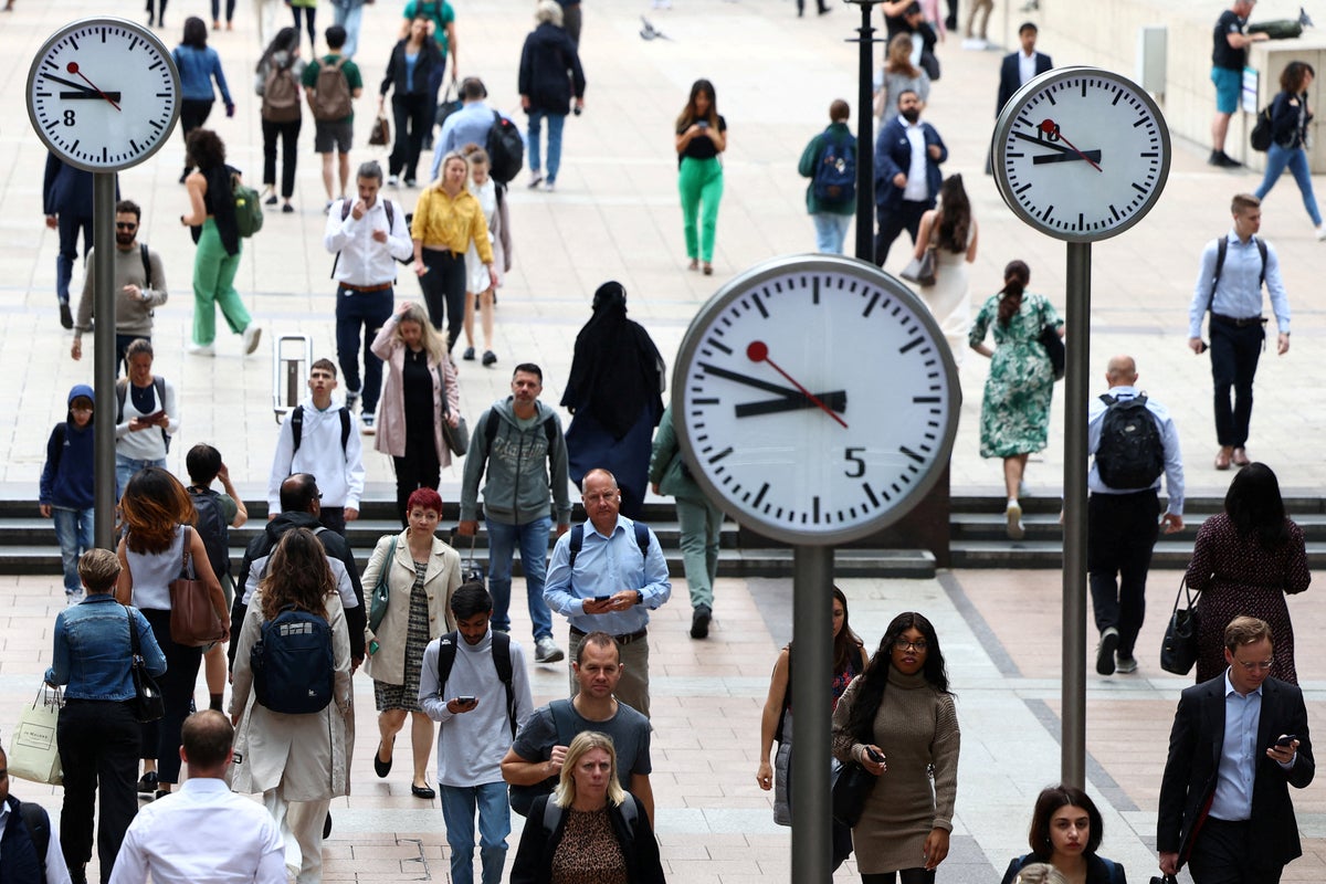 UK to ‘flirt’ with recession and 250,000 to lose jobs amid Iran war fallout, warn forecasters