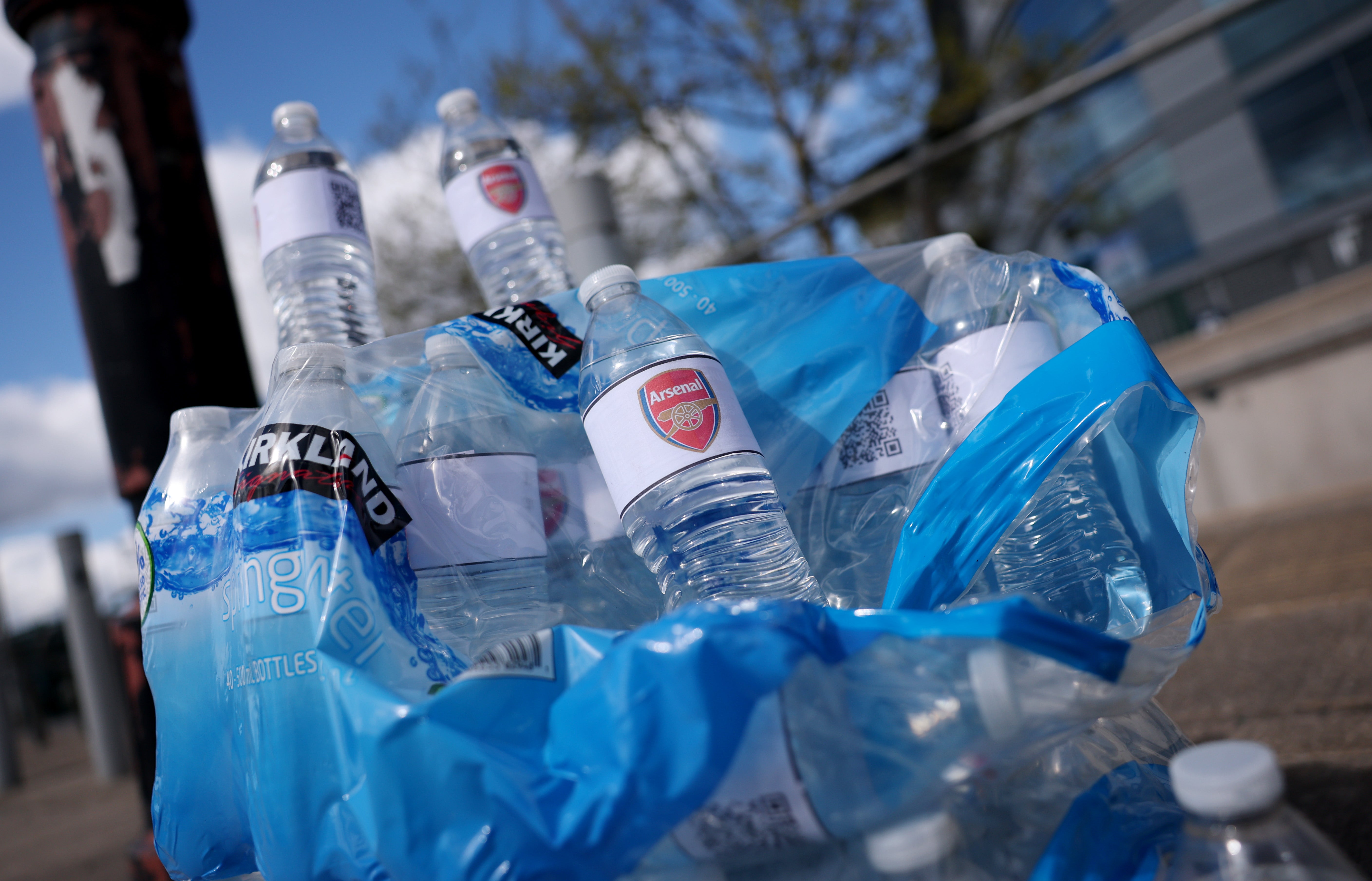 Arsenal water bottles sold outside Etihad ahead of crunch Man City ...