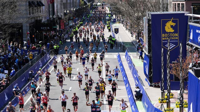 Boston Marathon Crowd Scientist Athletics