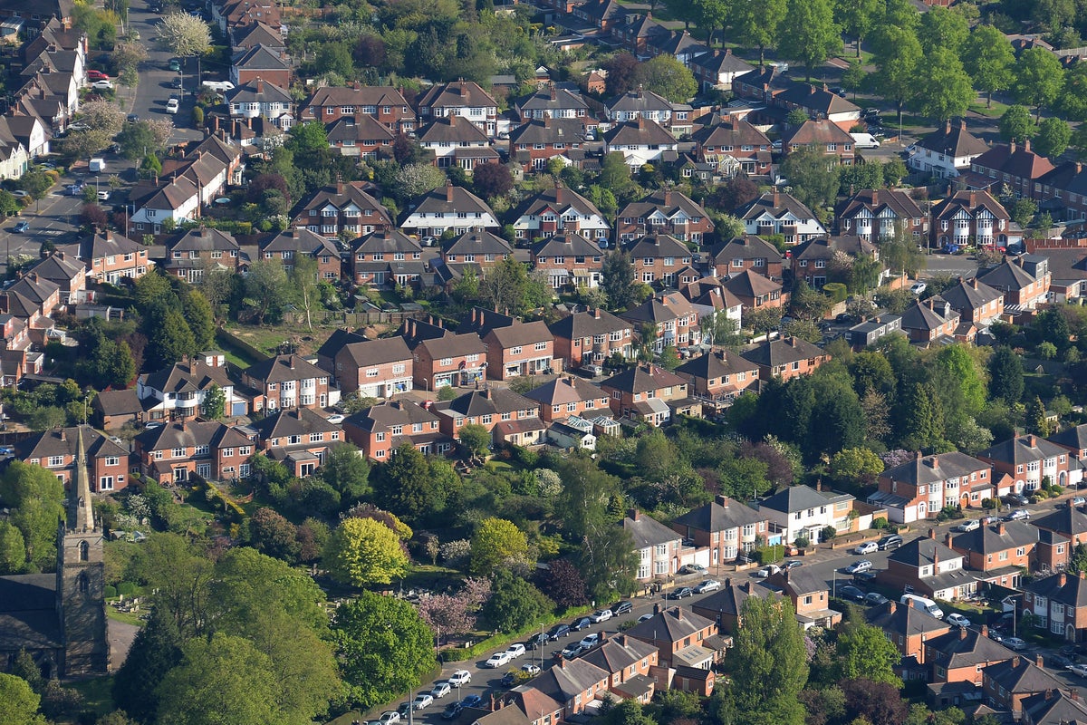 Average price tag on a home jumps by nearly £3,000 in April – Rightmove