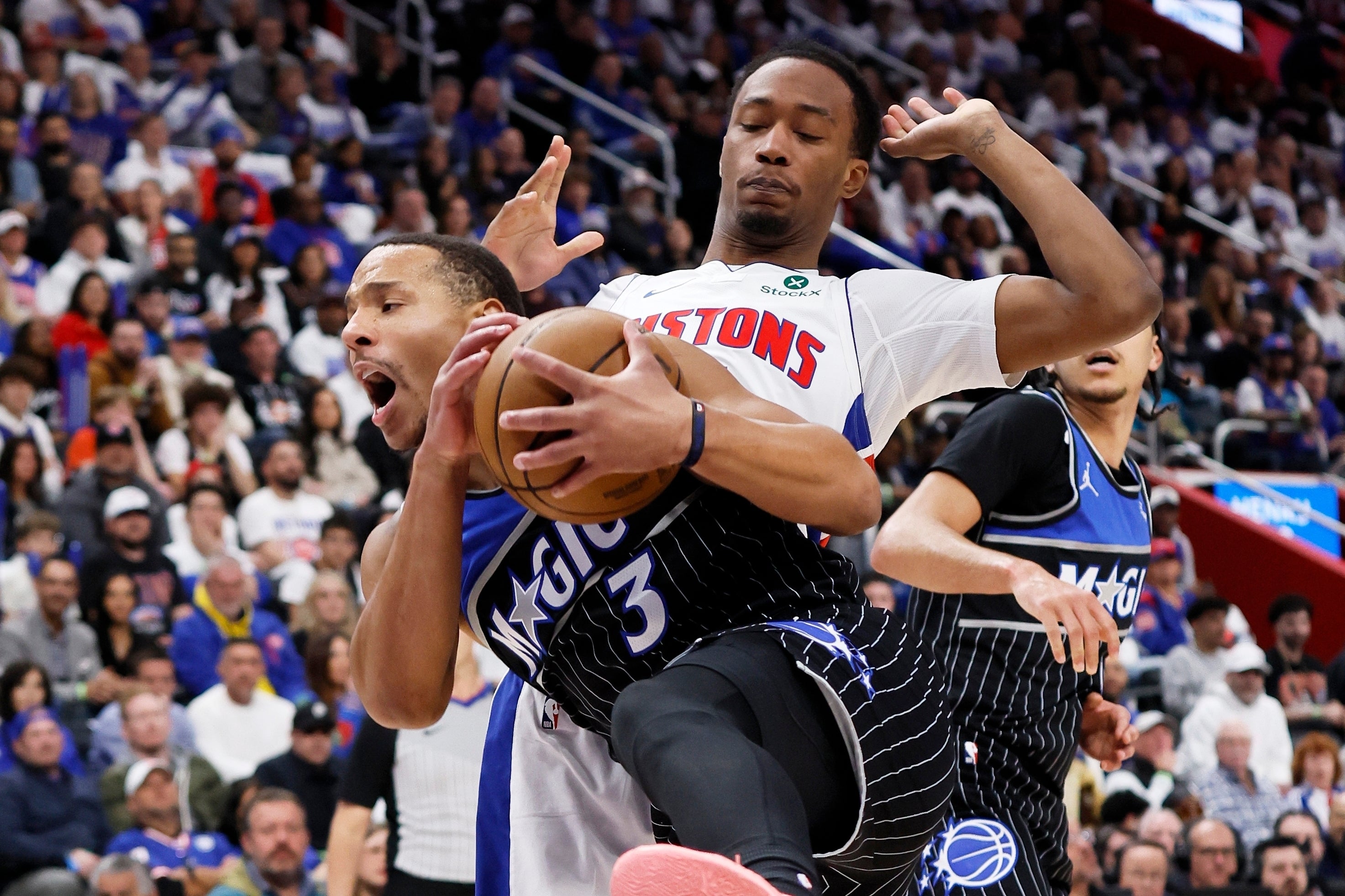 MAGIC PISTONS