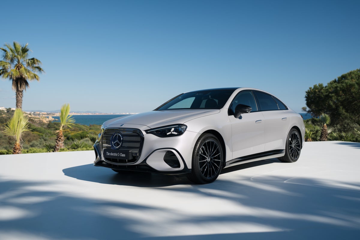 Mercedes reinvents the C-Class with 470-mile EV range and ginormous screen
