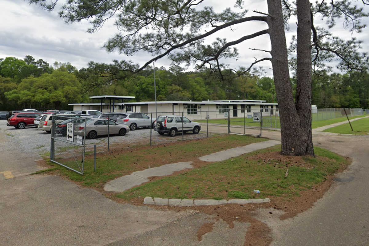 Teen shot father dead outside of school after argument about his refusal to go to class, police say Teen shot father dead outside of school after argument about his refusal to go to class, police say