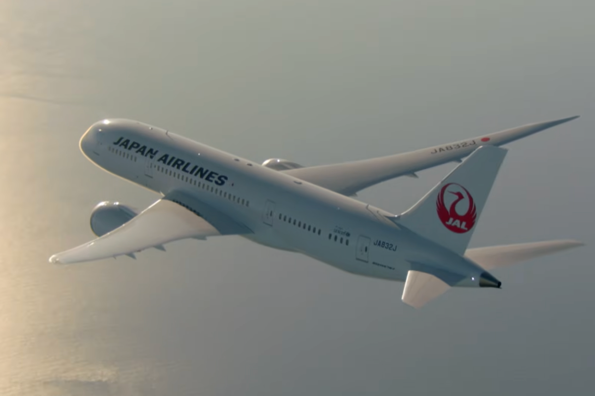 Japan Airlines fuel surcharge tops £250 as shortages bite