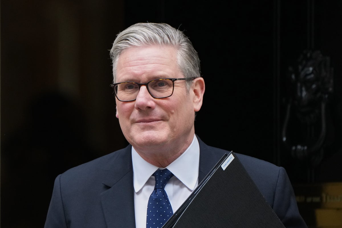 Starmer-Mandelson latest: Trump questions PM’s judgement as Olly Robbins set to hit back over vetting scandal