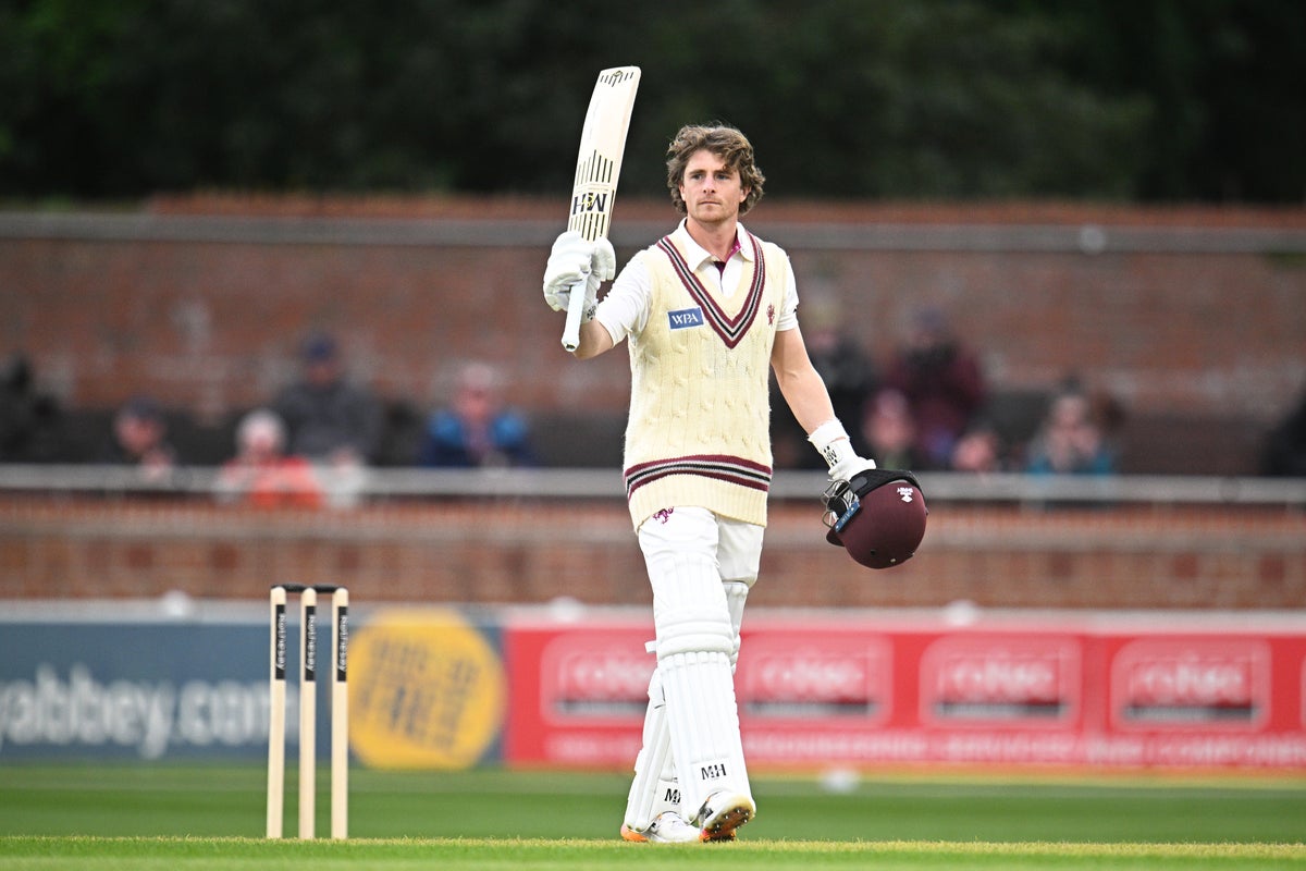 Tom Abell guides Somerset to thrilling two-wicket win over Hampshire – UK Times Tom Abell guides Somerset to thrilling two-wicket win over Hampshire – UK Times