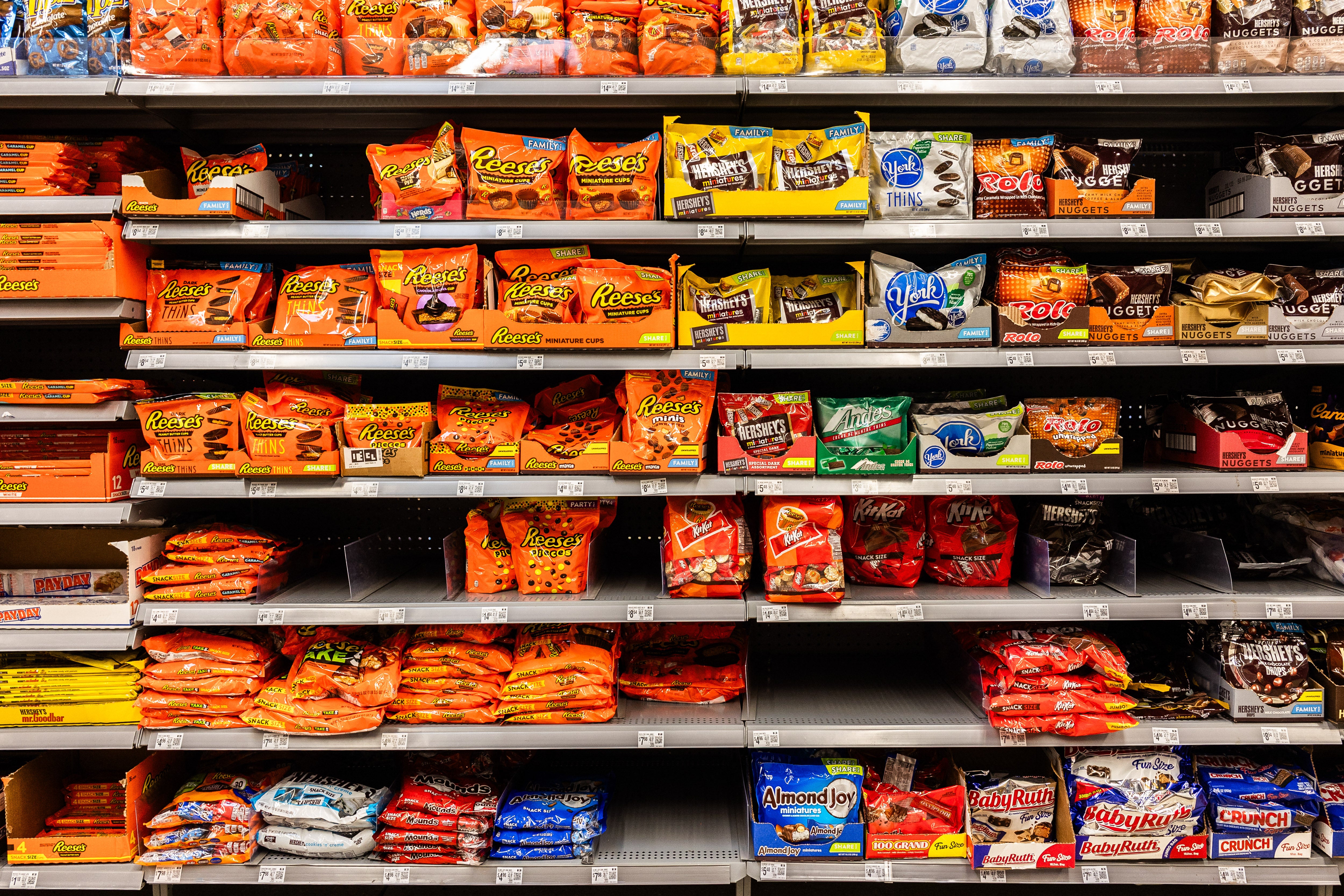 Some states provide exceptions to their ban on candy by allowing SNAP recipients to purchase candy so long as it's made with flour or requires refrigeration