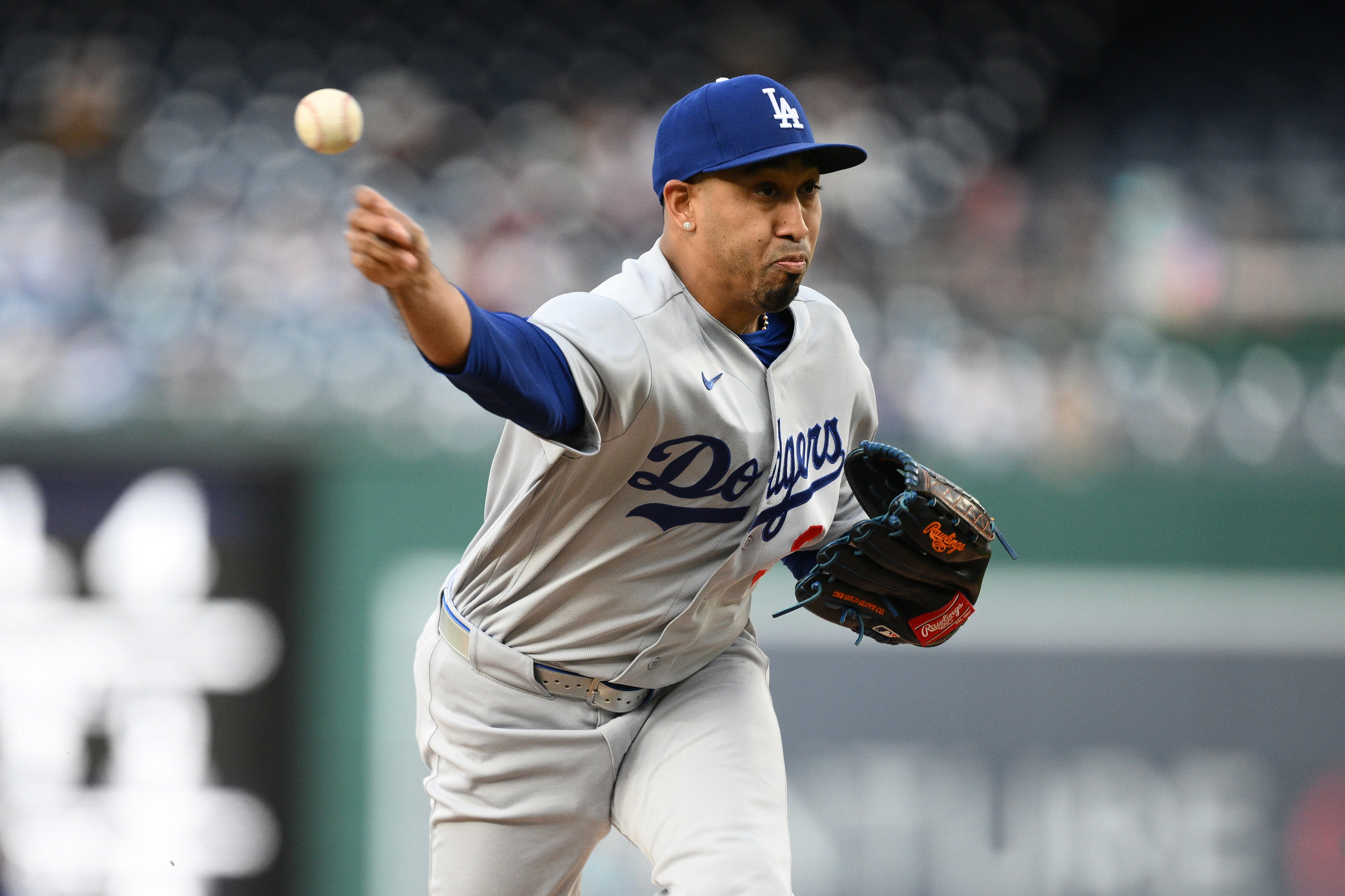 DODGERS-DIAZ
