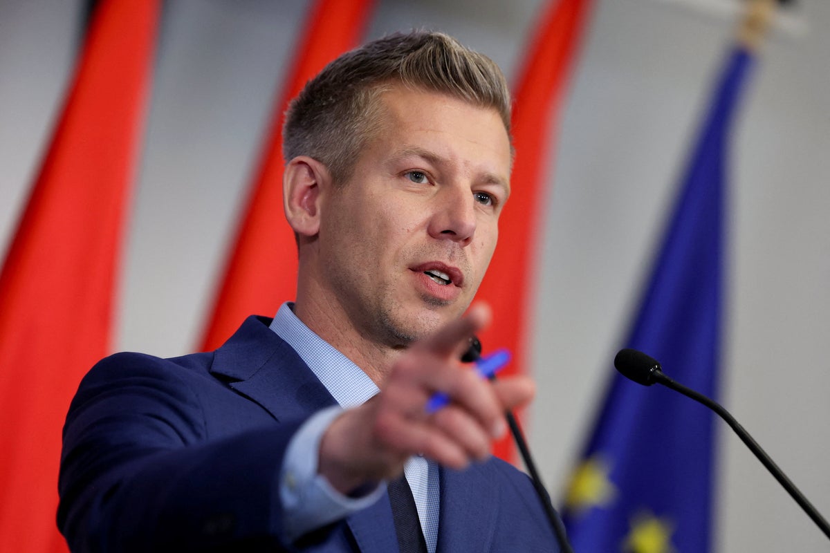 Netanyahu would be arrested if he came to Hungary, says new PM