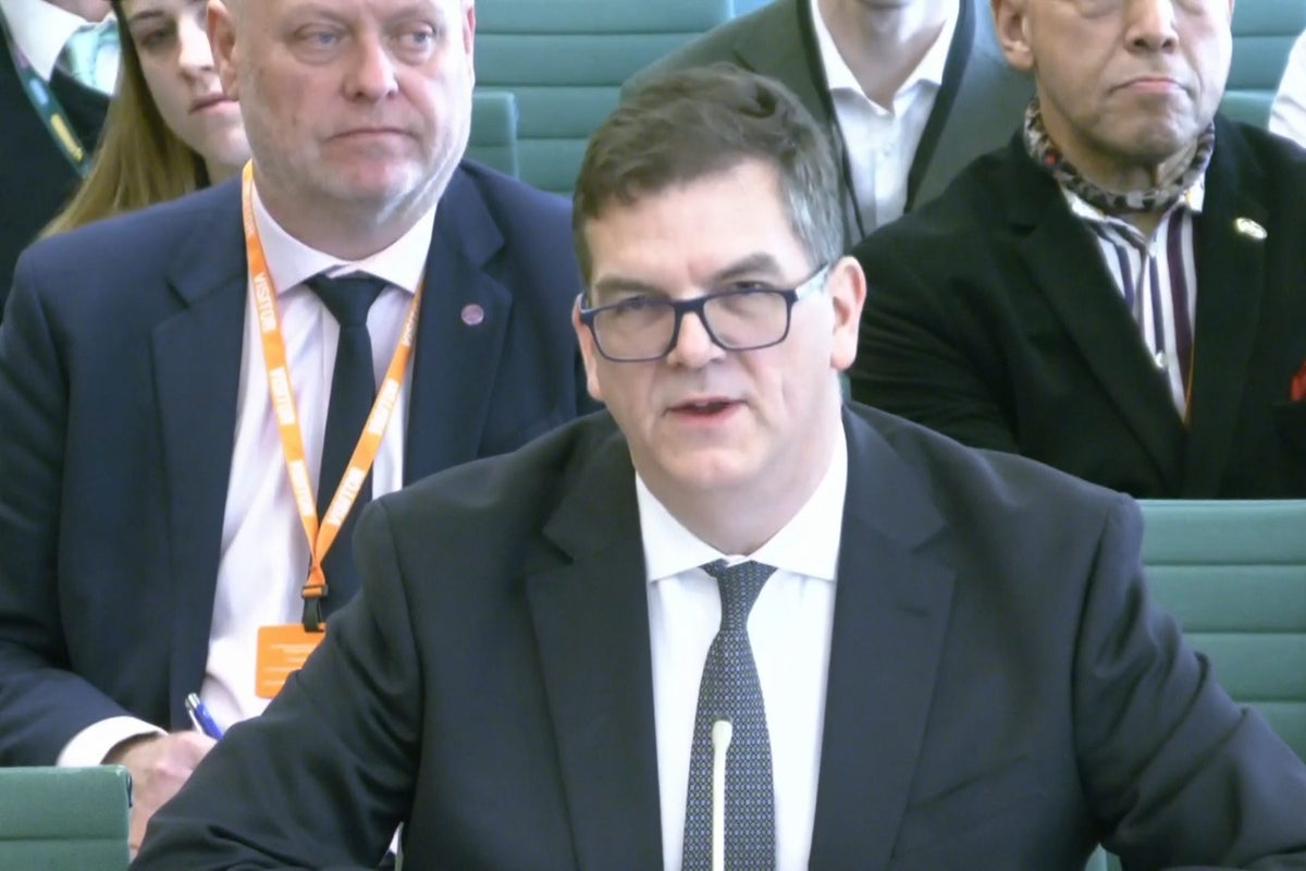 ‘Dismissive approach’ from No 10 over Mandelson vetting process, Robbins says