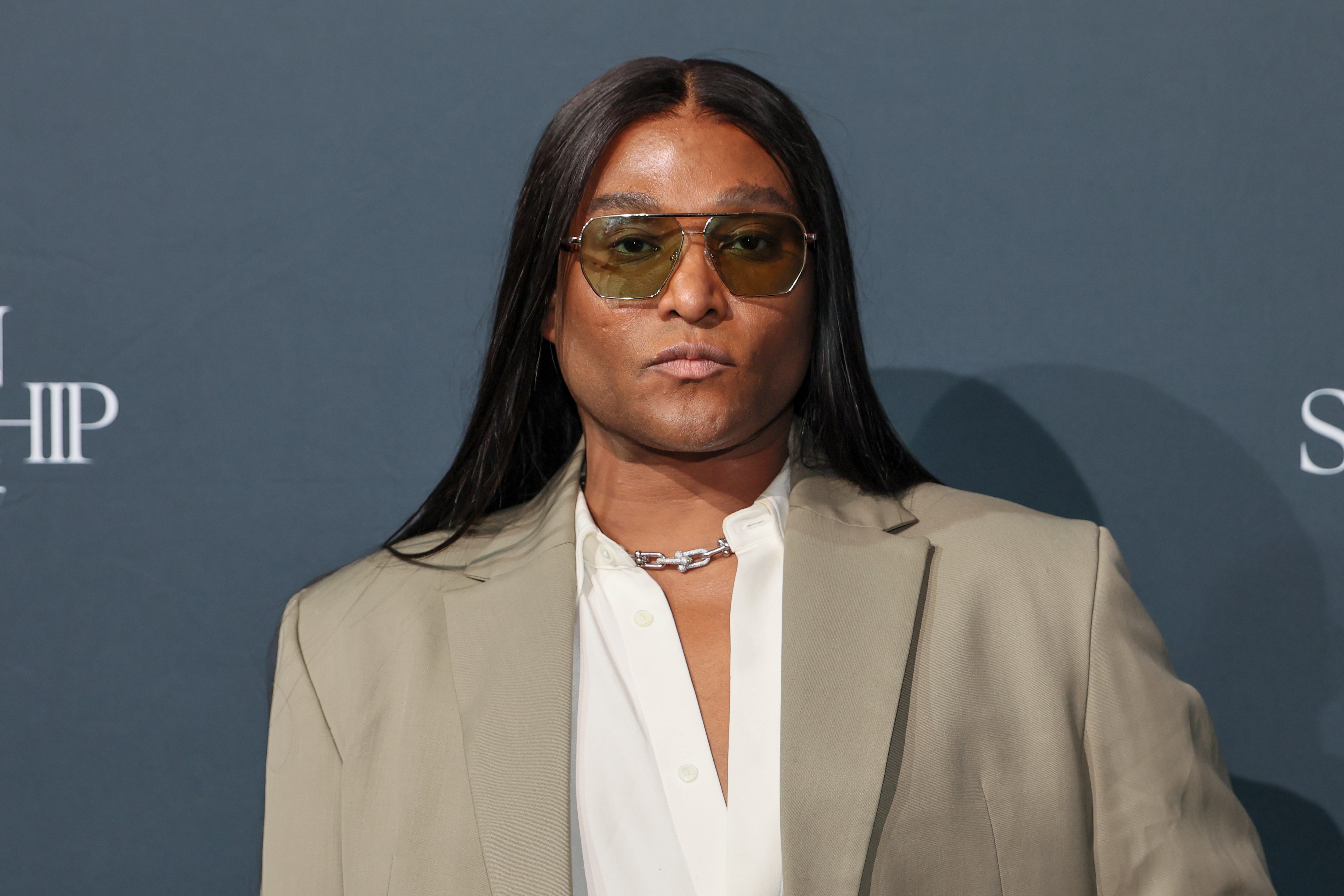 Zendaya’s stylist mocked after sharing public complaint about premium Delta seat